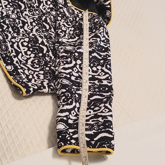 Jacket - Picture 4 of 8